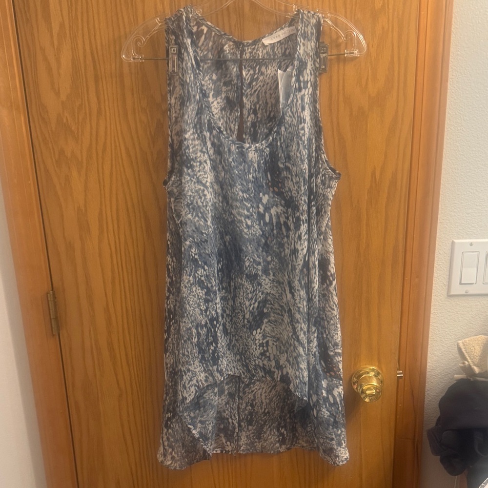 Abstract Blue-Gray long tank top lush new with tags size large